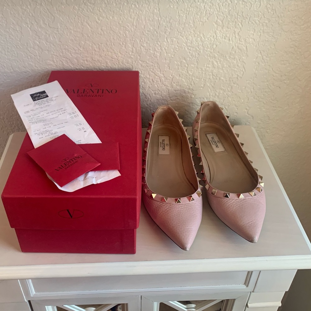 Valentino Rockstud flats blush poudre